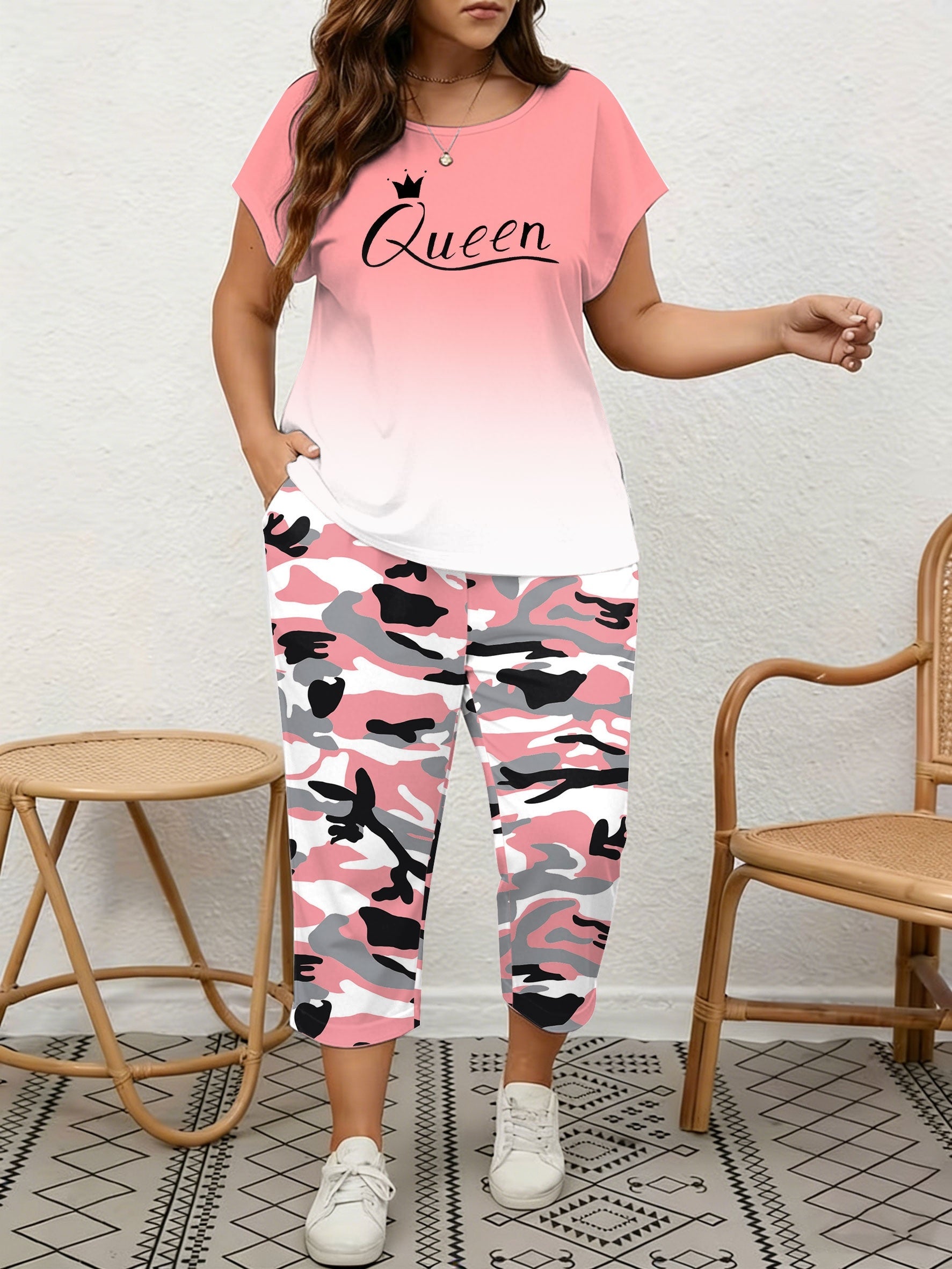 Women's Two-Piece Pants Set - Graphic Print – Black / Pink – view 9