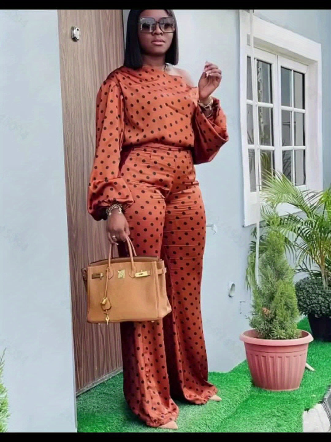 Women's Two-Piece Pants Set - Graphic Print Casual Matching Outfit – Orange-Red detail view