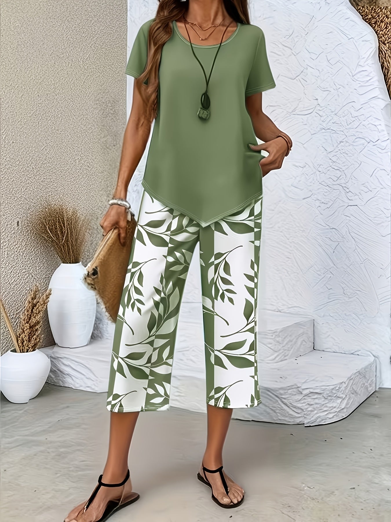 Women's Two-Piece Pants Set - Graphic Print Casual Matching Outfit – Sizes 1XL–5XL detail view
