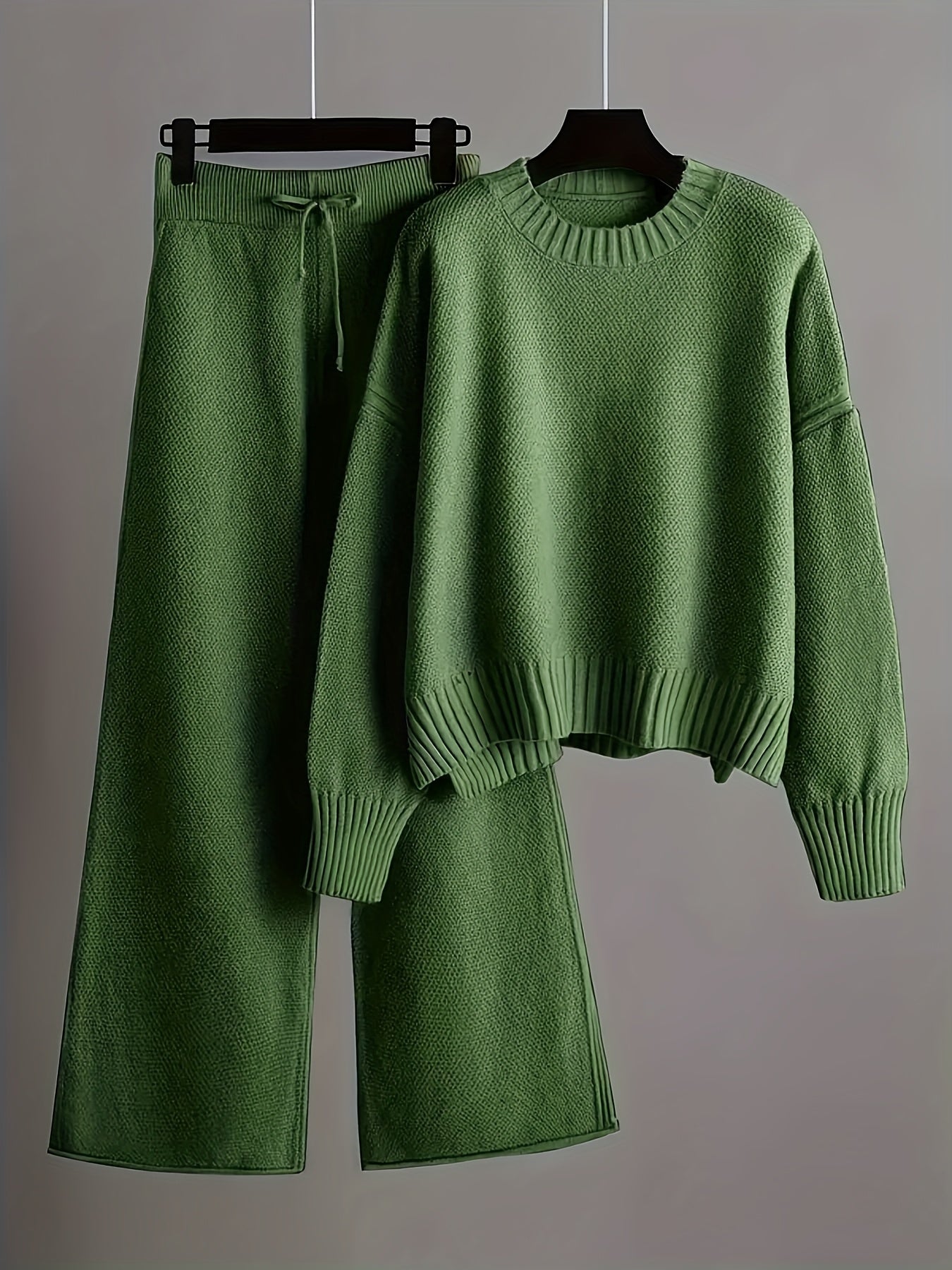 Women's Two-Piece Pants Set - Knit Business Matching Look detail view