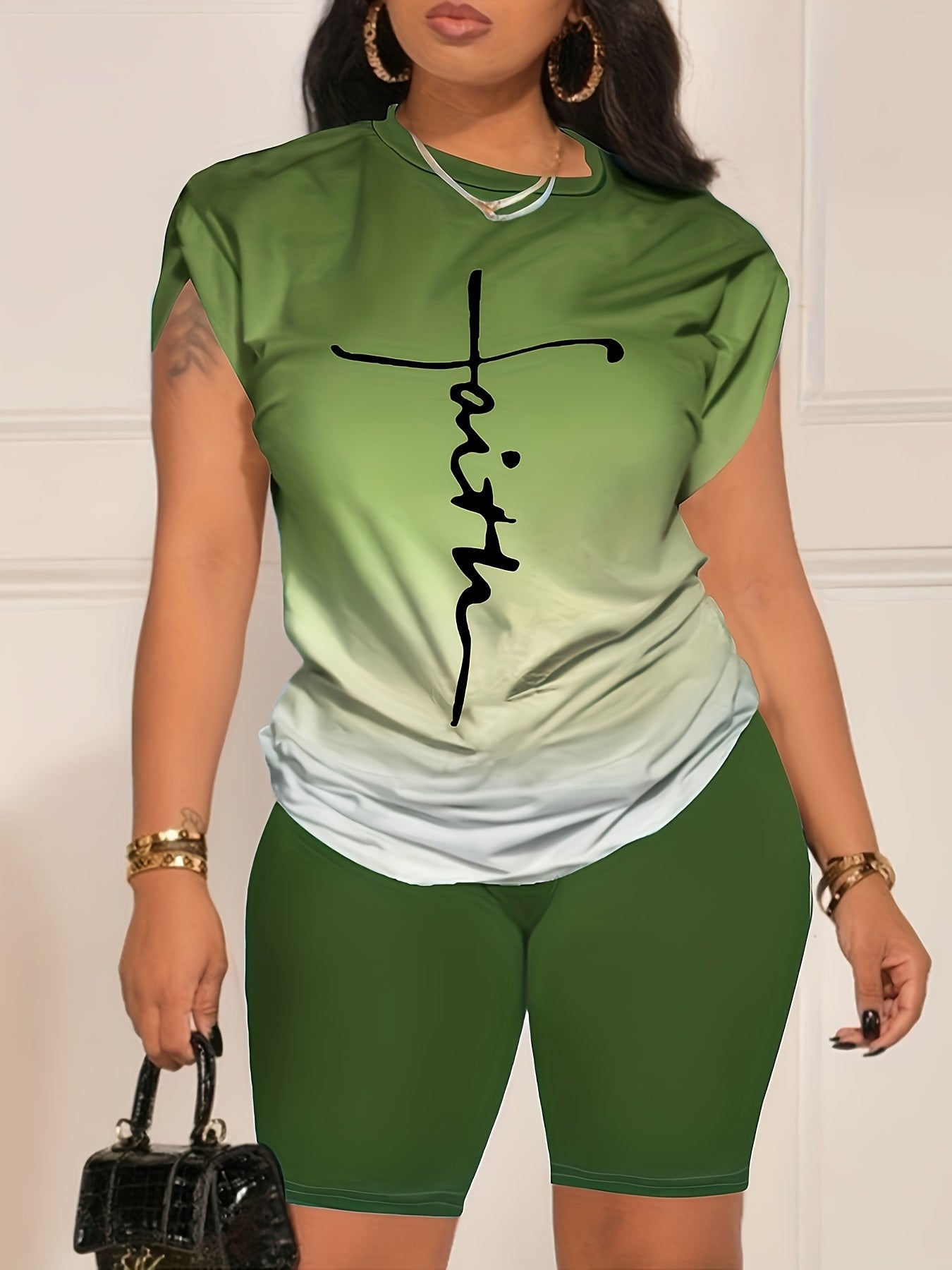 Women's Two-Piece Shorts Set - Graphic Print – Sizes 1XL–5XL detail view
