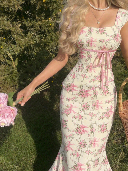 Women's Two-Piece Skirt Set - Floral Print Workwear Look 1141 detail view