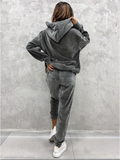 Women's Velvet Tracksuit Set - Hoodie and Sweatpants detail view