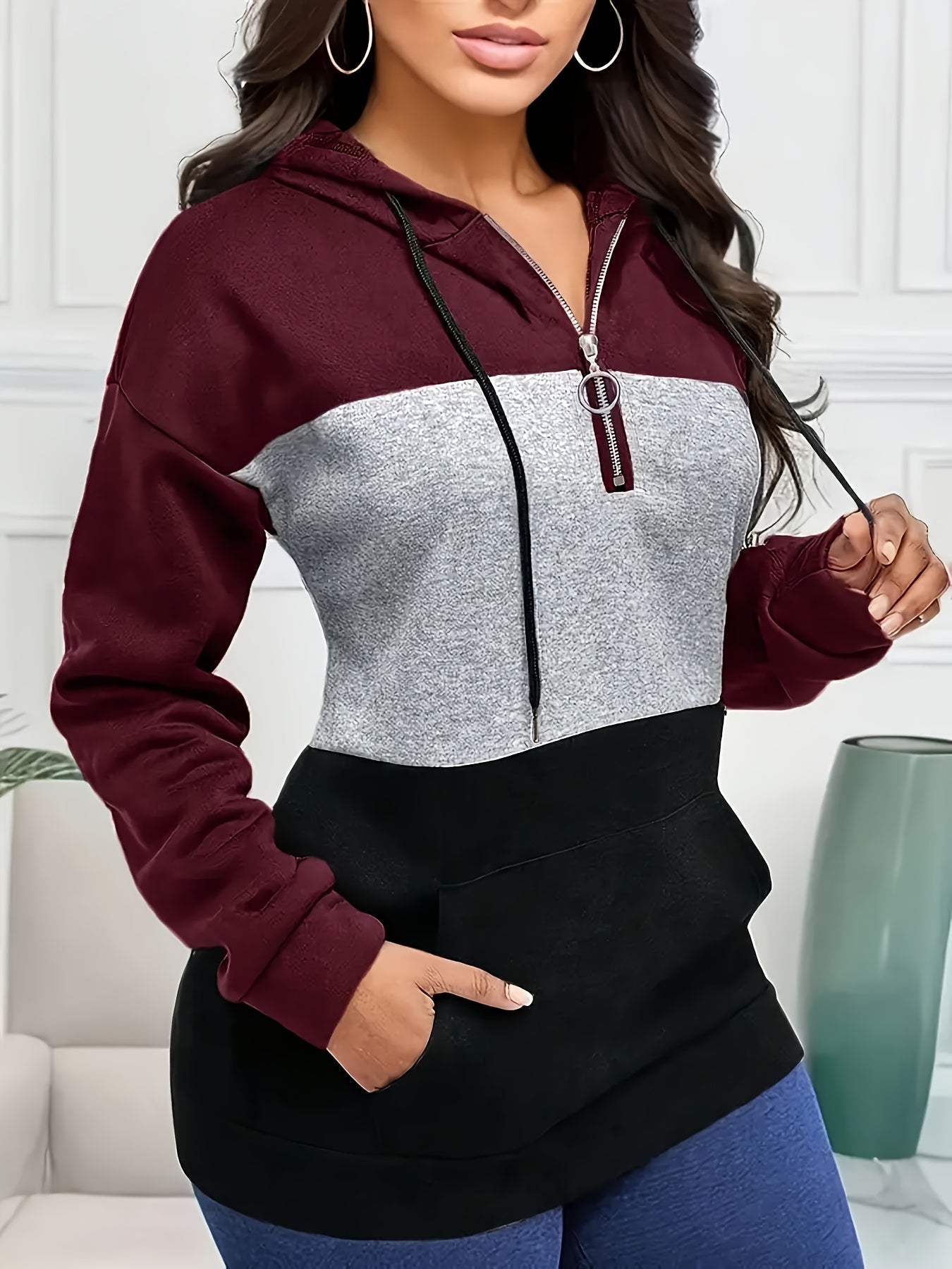 Women's Versatile Colorblock Zip-Up Hoodie – Sizes 4XL–5XL detail view