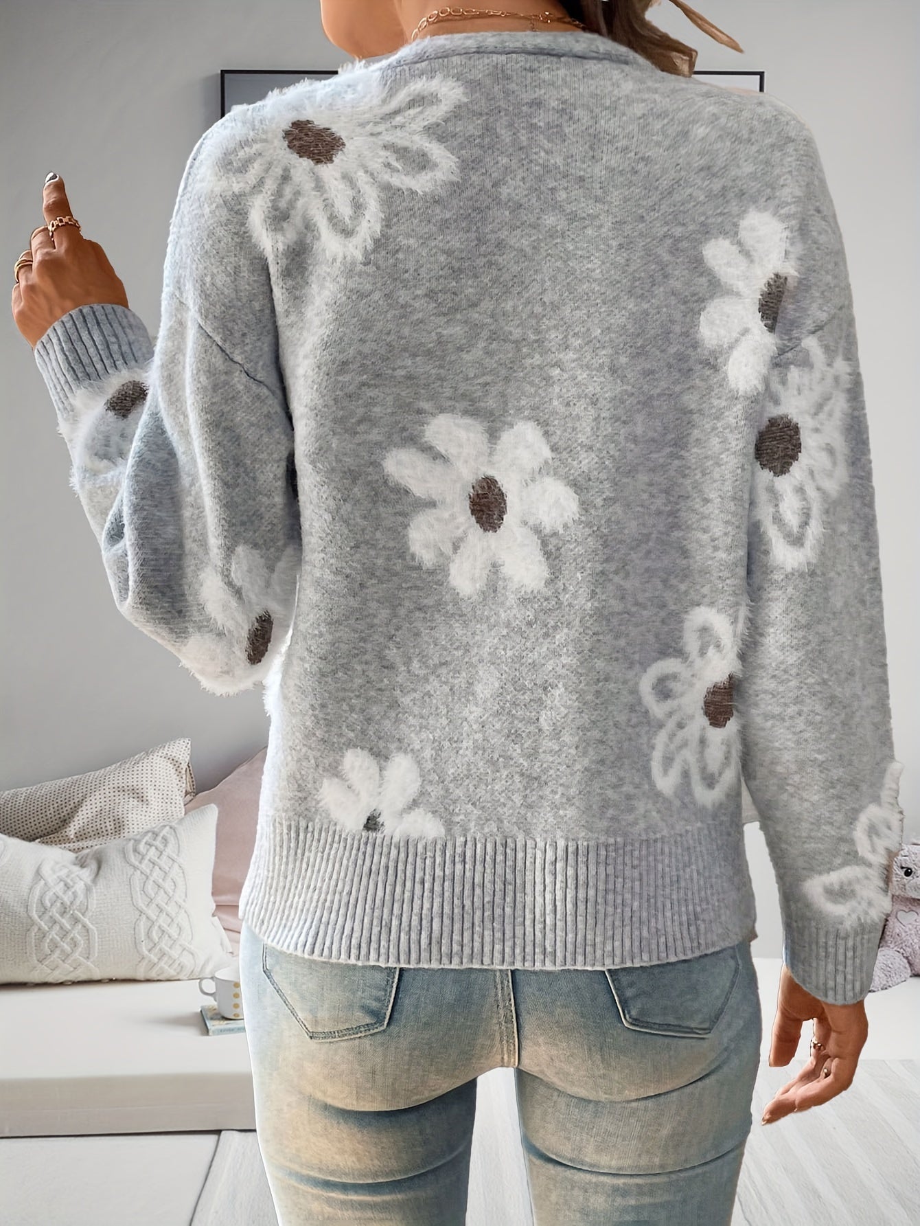 Women's Versatile Denim Floral Cardigan – Light Grey detail view