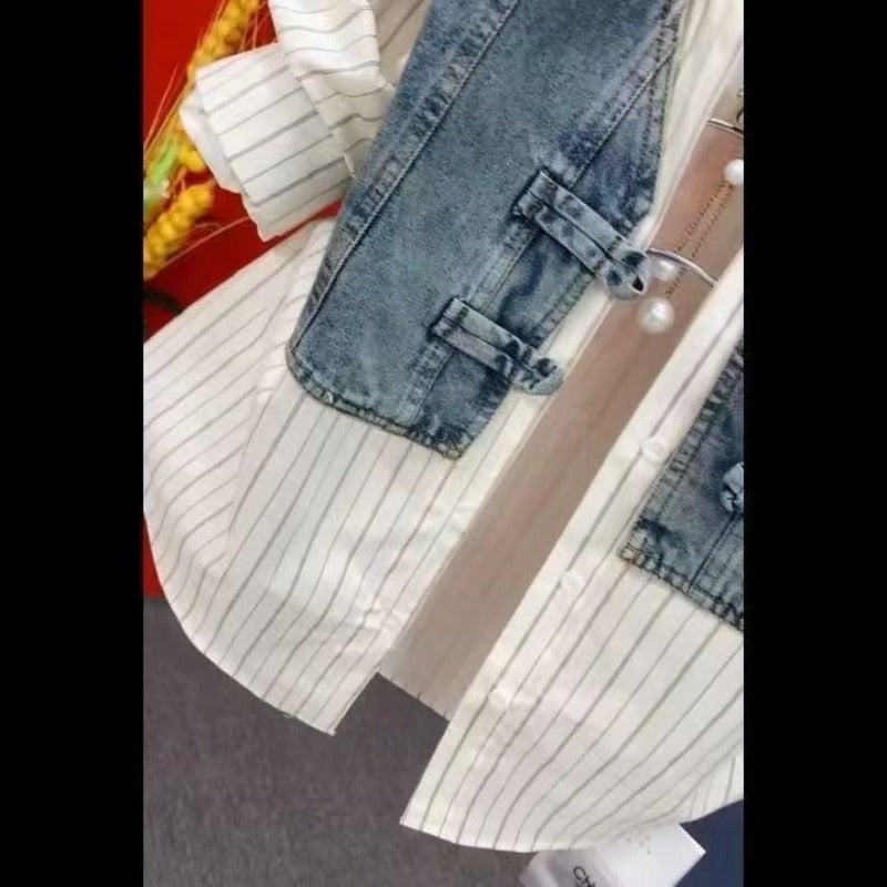Women's Versatile Denim Zip-Up Shacket detail view