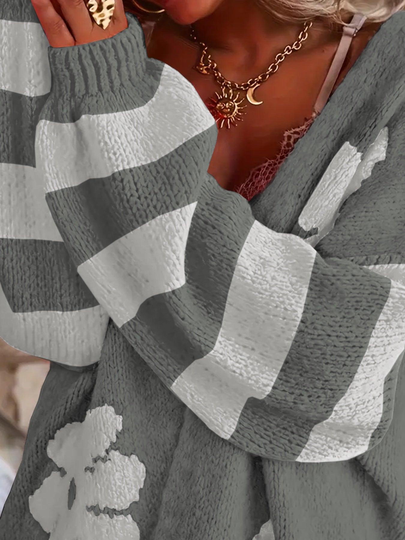 Women's Versatile Floral Button-Front Cardigan detail view