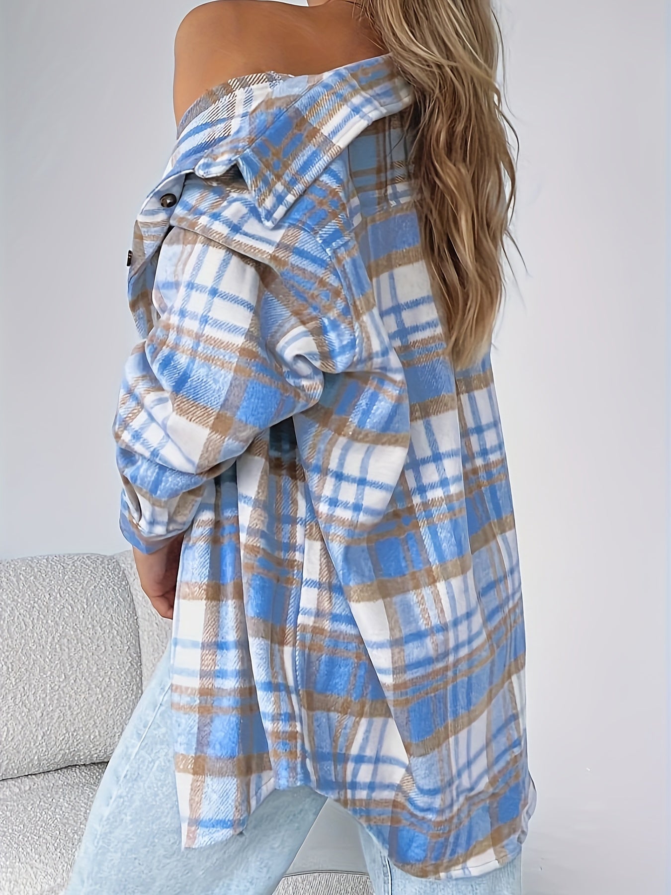Women's Versatile Plaid Button-Front Shacket detail view
