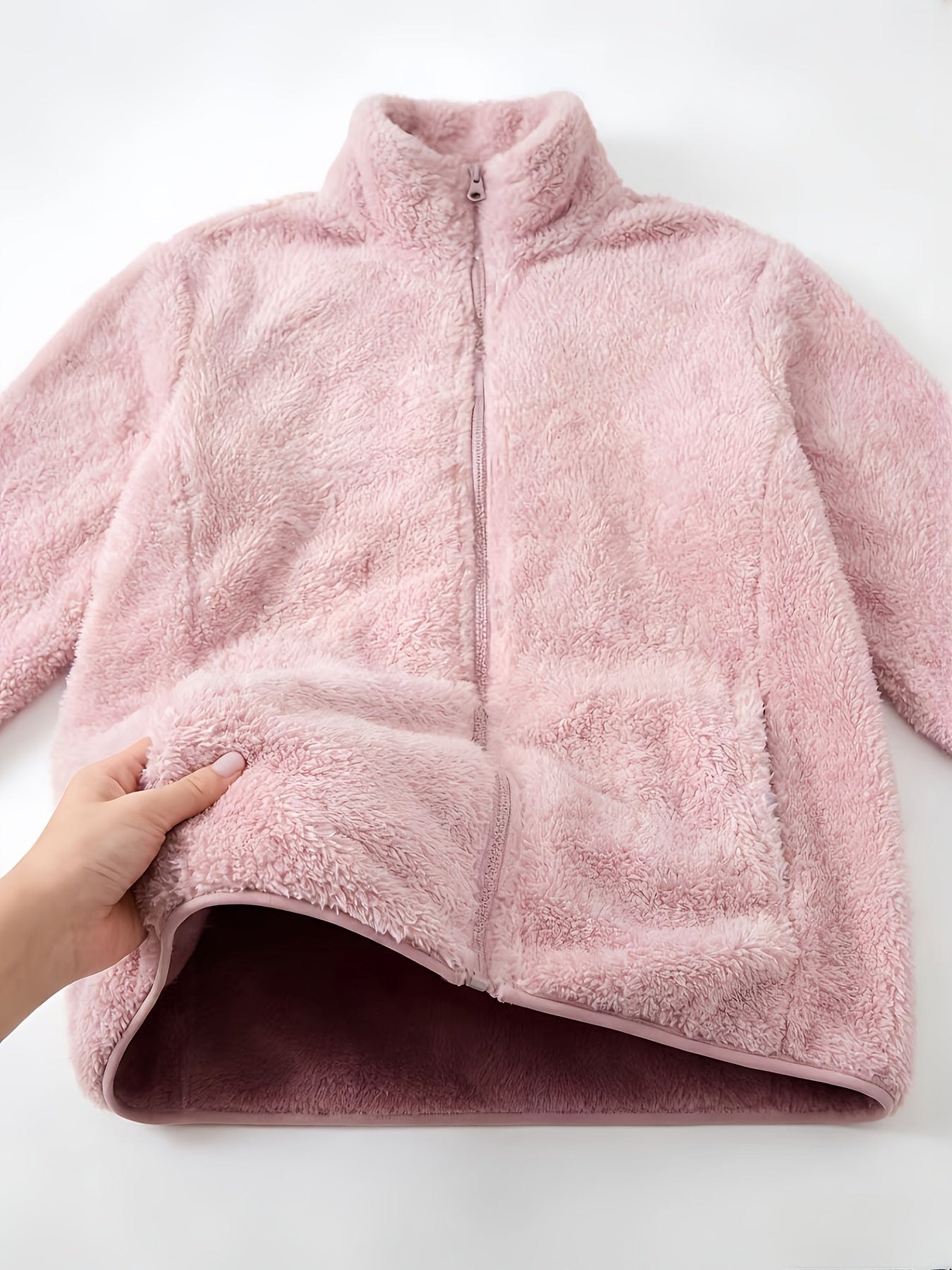Women's Versatile Zip-Up Cardigan detail view
