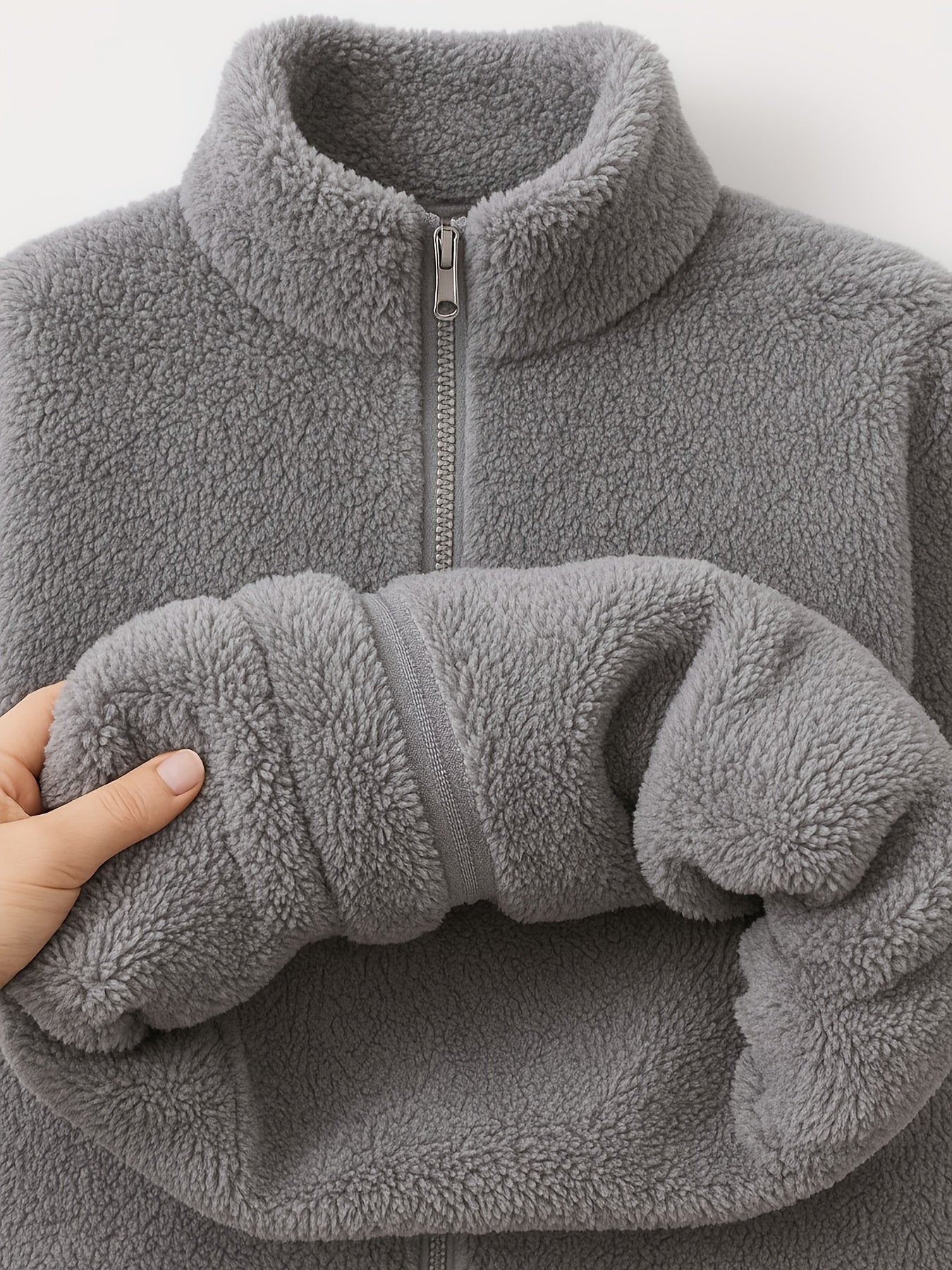 Women's Versatile Zip-Up Cardigan detail view