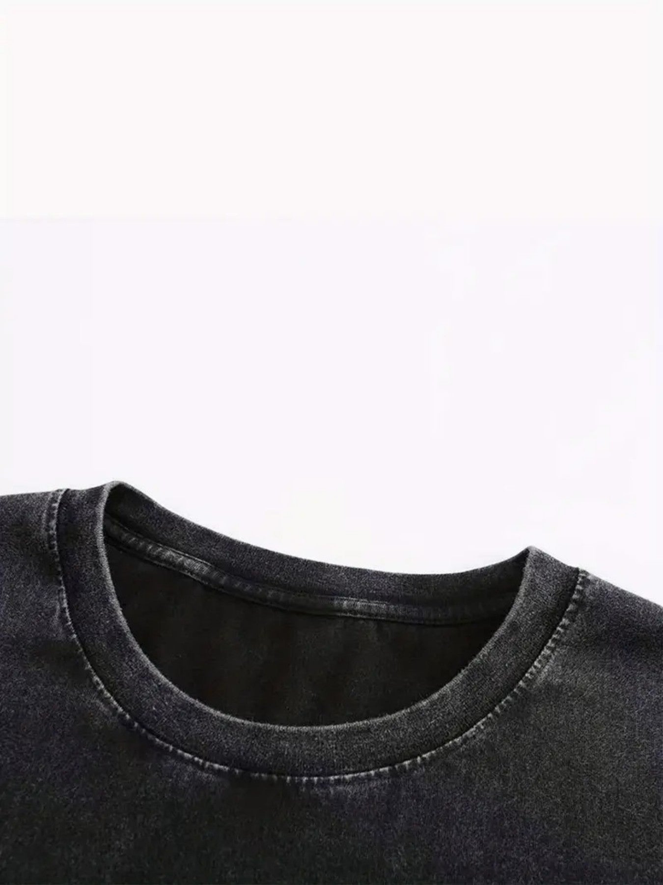 Women's Vintage Washed Oversized T-Shirt - Round Neck Short Sleeve detail view
