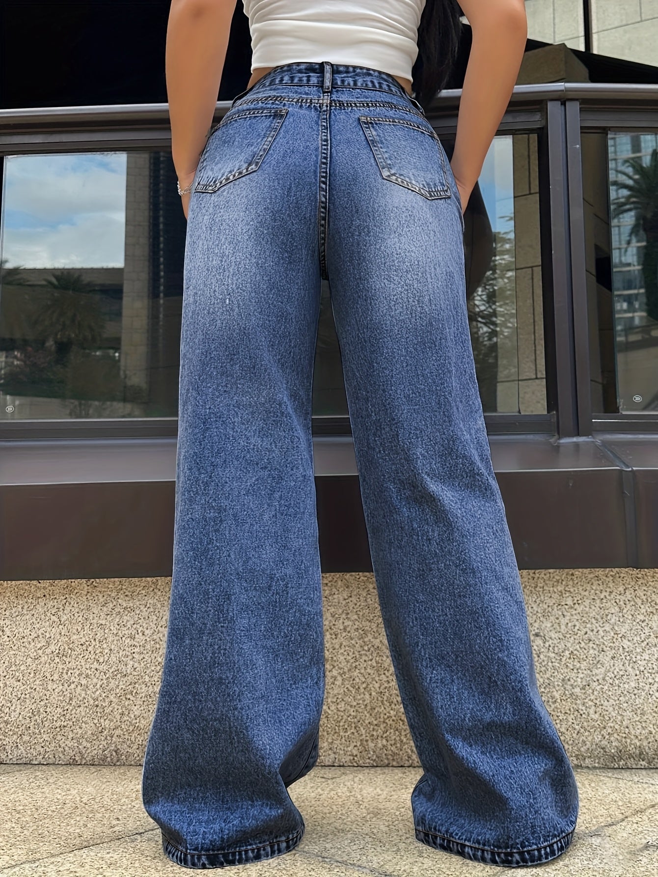 Women's Wide Leg Jeans - Blue Distressed detail view