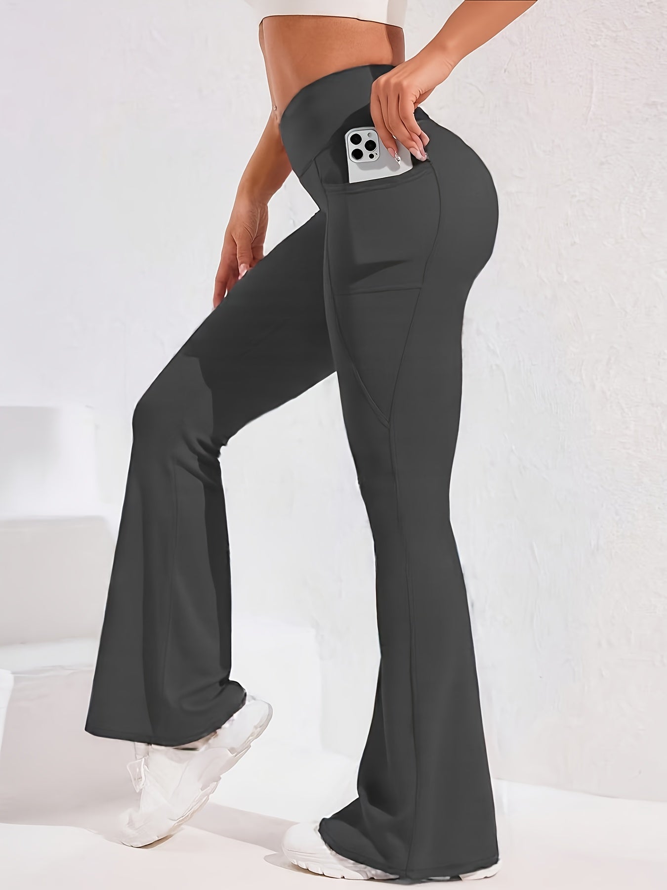 Women's Workout Leggings - Black + Burgundy + Gray + Navy Blue Pockets detail view
