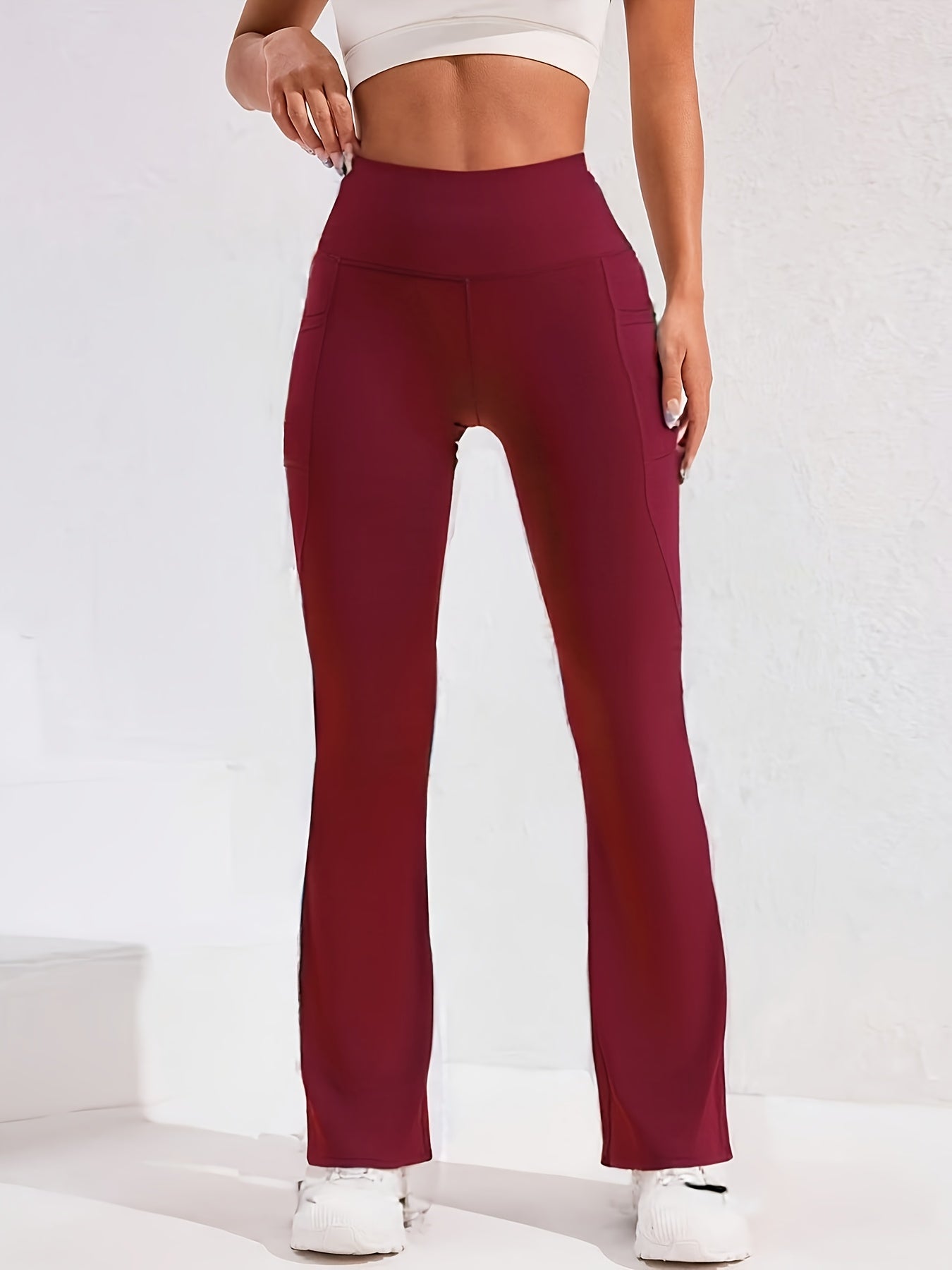 Women's Workout Leggings - Black + Burgundy + Gray + Navy Blue Pockets detail view