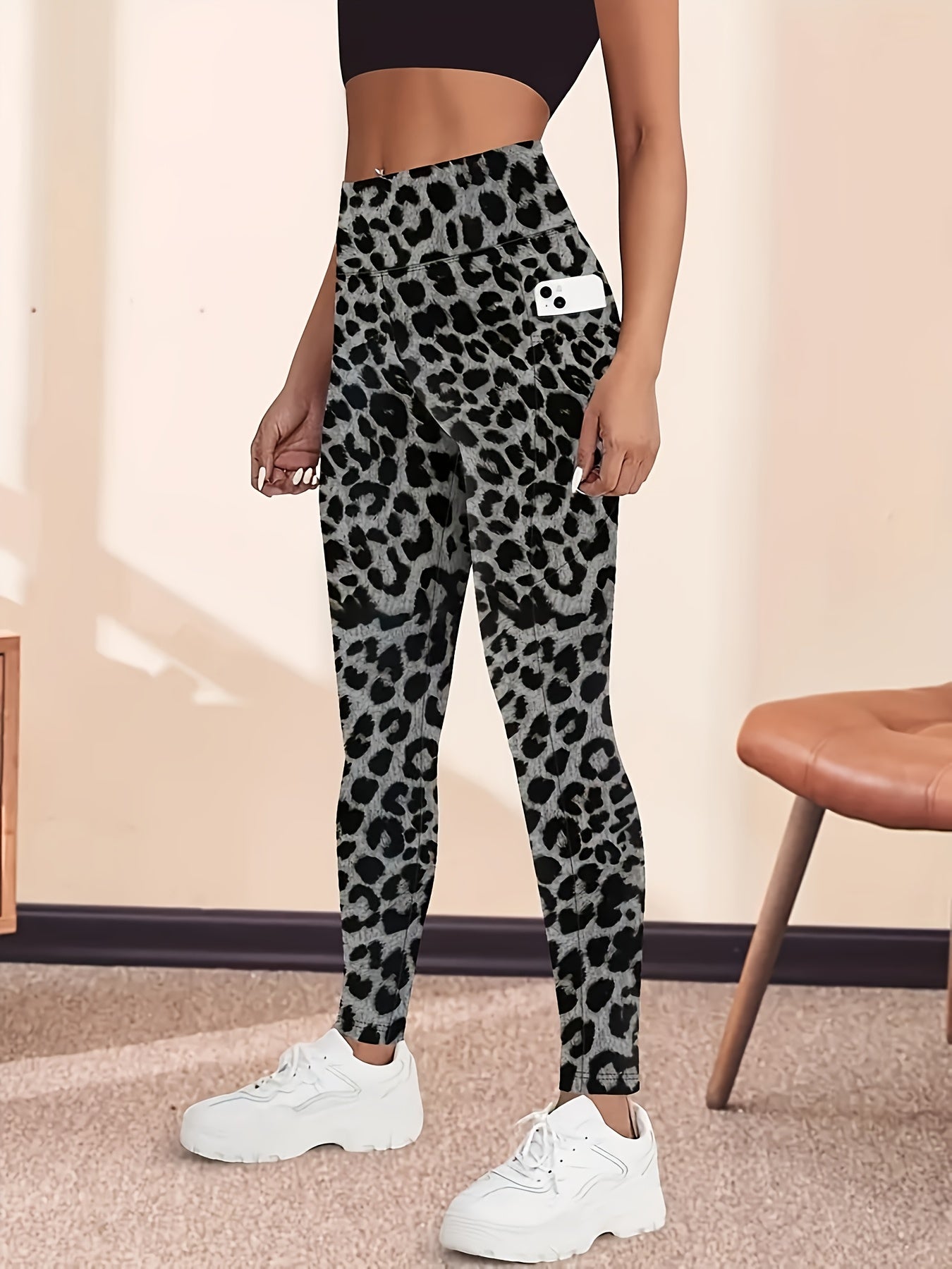 Women's Workout Leggings - Black Pockets – Black option – main product image