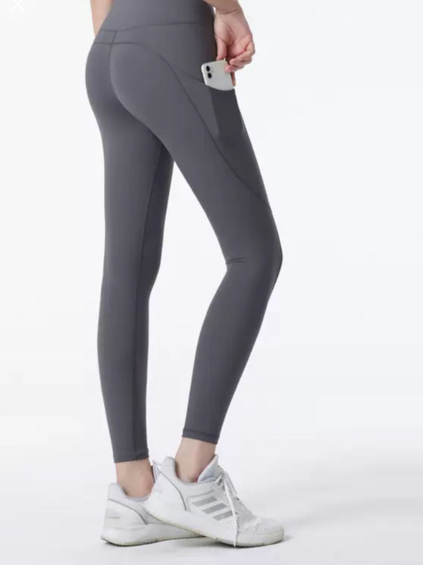 Women's Workout Leggings - Grey Pockets detail view