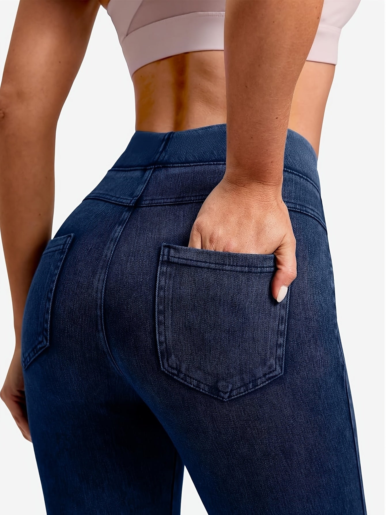 Women's Workout Leggings - High-Waist Pockets detail view