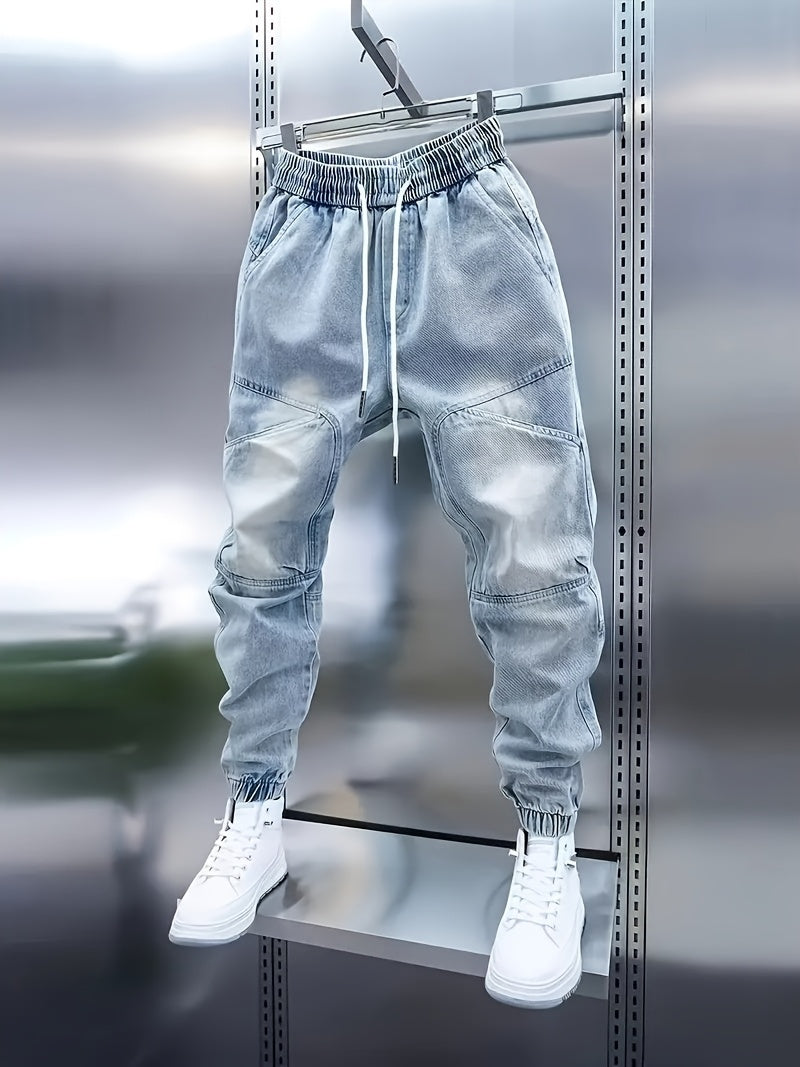 Women's light-wash denim cargo joggers with drawstring waist – view 4